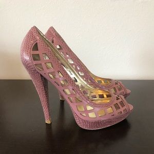 Charles David “Yoo-hoo” Pumps